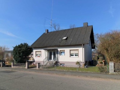 Vielseitiges Zweifamilienhaus in begehrter Lage von Schlüchtern zu verkaufen!