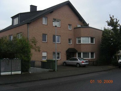 Schöne 2-Raum-EG-Wohnung mit Terrasse in Köln Porz Eil