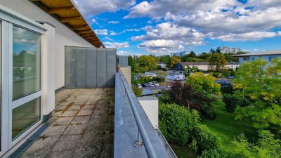 Heiderhof: sehr schöne 3-Zimmer-DG-Wohnung mit Dachterrasse, TG-Stellplatz