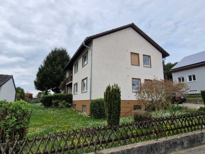 Günstiges, gepflegtes 7-Raum-Einfamilienhaus in Epfenbach