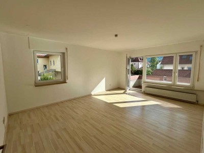 Modernisierte 3,5-Raum-Wohnung mit Balkon in Gingen