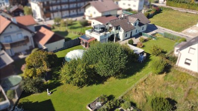 DEIN ZUHAUSE - Ein-/Zweifamilienhaus mit großem Garten und Pool in Attnang-Puchheim