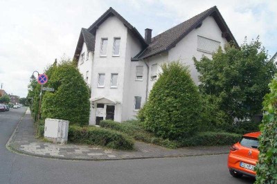 Gepflegte  3 Zi-Maisonette EG-WHG mit 83m² WF,Balkon,EBK,Stellplatz in Troisdorf-Oberlar