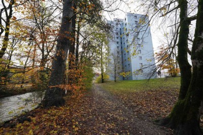 Bezauberndes 1     1/2 Zi. Appartement mit grandiosem Blick über Leutkich bis zu den Bergen