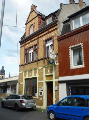 Das Objekt für Kapitalanleger und/oder Selbstnutzer!  Wohn- und Geschäftshaus mit 3 Einheiten