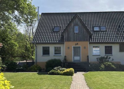 Einfamilienhaus  - Schlossblick, großem Grundstück und viel Nebengelass