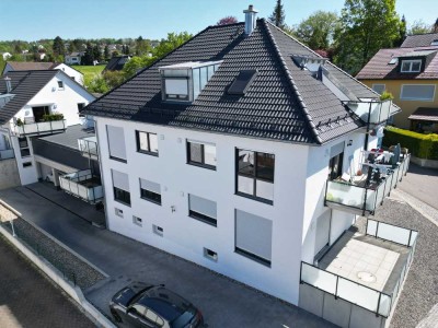 Stilvolle, neuwertige 2-Zimmer-EG-Wohnung mit gehobener Innenausstattung mit Terrasse in Bad Abbach