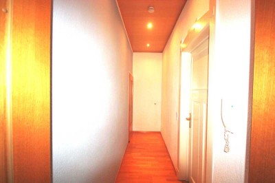Hübsche 3-Raumwohnung mit Balkon + Stellplatz sucht neue Mieter