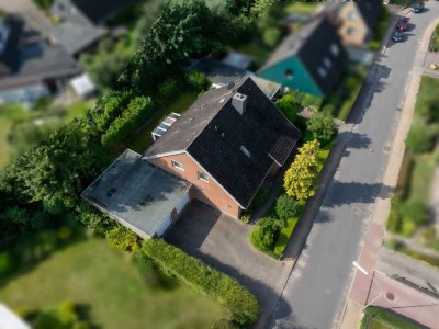 Großes Einfamilienhaus mit Einliegerwohnung & Ostseenähe