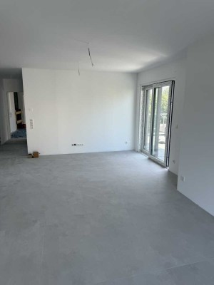 Neubau Erstbezug Penthouse mit Aufzug, TG & nachhaltiger Energieversorgung
