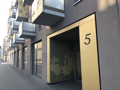 The perfect studio with balcony & fitted kitchen by S-bahn Adlershof