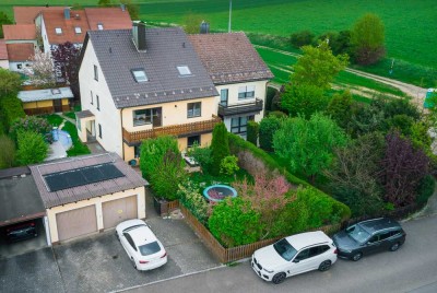 Gepflegtes Dreifamilienhaus in Lappersdorf