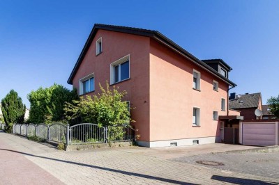 Zweifamilienhaus in Beckum mit Büroanbau!
