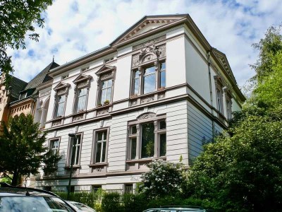 Repräsentative Altbauwohnung im Briller Viertel
