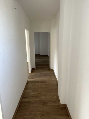 2-Zimmer Wohnung in Lampertheim Zentrum, frisch renoviert