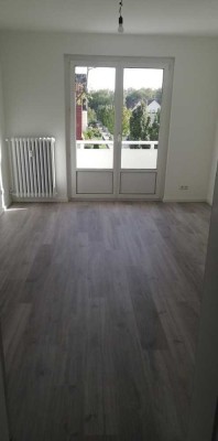 Eine Oase der Ruhe, traumhaft schöne 2 Zimmer Wohnung mit Balkon zu vermieten!!!