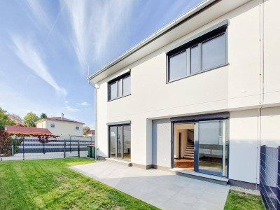 Schöner wohnen nahe dem Mühlwasser. 2-stöckiges Doppelhaus mit Garten &amp; Traumküche inklusive. Voll unterkellert