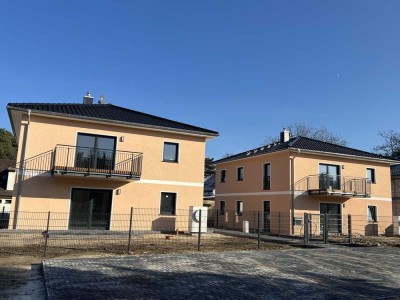 3,5 Zimmer Wohnung mit großem Balkon Erstbezug