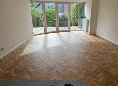 Helle Lichtdurchflutet Wohnung mit eigenem Garten