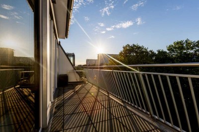 Gehobene Penthouse-Maisonette-Wohnung gegenüber der Parkallee