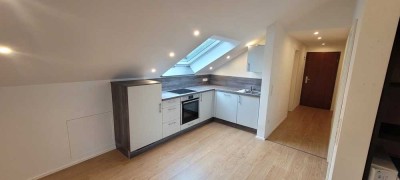 Schicke 2-Zimmer Dachgeschosswohnung in Mammendorf