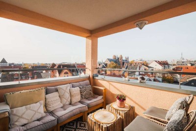 Unikater Logenplatz im Mayfelsturm - Penthouse-Maisonette mit super Panoramablick!