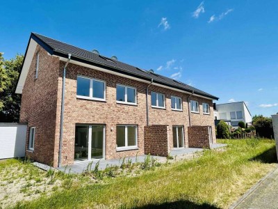 Neubau-Reihenendhaus mit Garten in Dorsten-Hervest – stilvoll, effizient, einladend