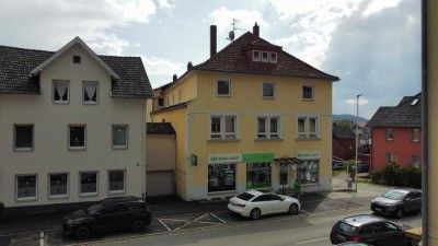 Gemütliche drei Zimmerwohnung mit zwei Balkonen