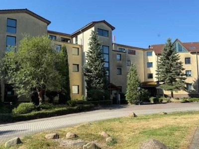 +++ Geräumige schöne 1 Raum-Wohnung mit Balkon - Teilrenoviert, 1 NKM-Erlass +++