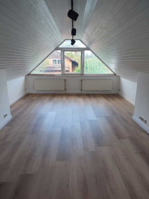 Geräumige 2-Zimmer-Wohnung mit großem Balkon