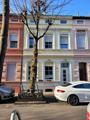 Kapitalanleger aufgepasst!  Dreifamilienhaus in Düren