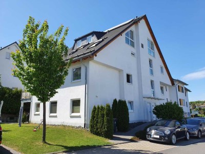 Moderne 4-Zimmer-Maisonette-Wohnung mit Garage und EBK in Siegen