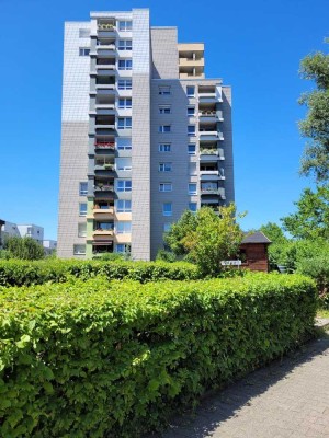 Gepflegte 3-Zimmer-Wohnung mit Balkon in Stuttgart-Neugereut