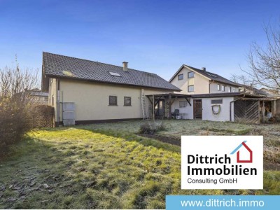 Ein Haus in bester Feldrandlage – unverbaubarere Blick, großzügiges Platzangebot