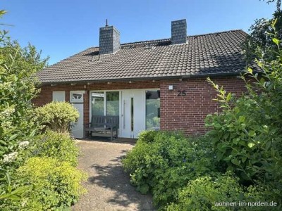 Molfsee Dorf- Grüne Oase: Architektenhaus mit riesigem Grundstück und raffinierter Ebenenstruktur