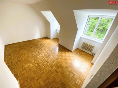 Helle und kompakte 2,5 Zimmer-Wohnung in ruhiger Lage!