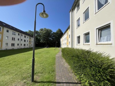 Helle 2,5-Zimmer-Wohnung