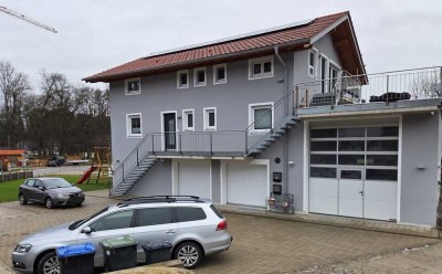 Helle 4-Zimmer Wohnung mit Balkon in Ramerberg