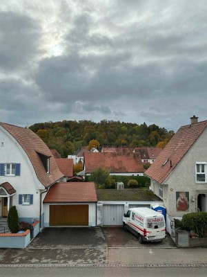 Freundliche 3-Zimmer-Dachgeschosswohnung zur Miete in Nördlingen