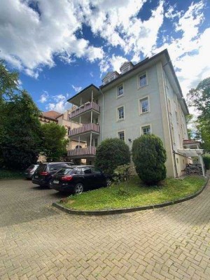 Romantische Dachgeschoßwohnung in 1A-Lage von Weimar