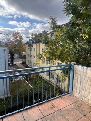 Wir sanieren für Sie eine 3-Raum-Maisonettewohnung mit 2 großen Balkonen !!!