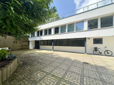 Sanierte Erdgeschosswohnung im Grünen