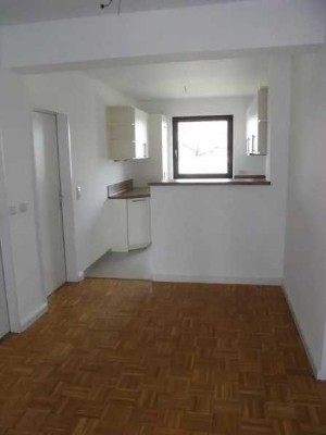 Attraktive Eigentumswohnung mit 2 Balkonen - vermietet 3-Zimmer-Wohnung im 3. OG inkl. Stellplatz