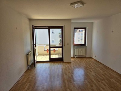 1-ZW mit Balkon in der Sartoriusstraße - ideal für Studierende!