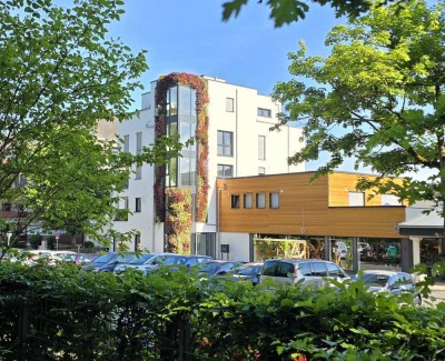 Stilvolle, neuwertige 1-Zimmer-Wohnung mit gehobener Innenausstattung mit Balkon und EBK in Koblenz