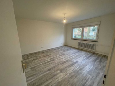 Erstbezug nach Sanierung: Exklusive 3-Zimmer-Erdgeschosswohnung mit geh. Innenausstattung