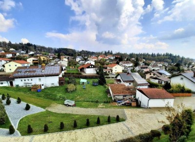 RESERVIERT - ruhige, 2 ZKB-DG-Wohnung mit spektakulärem Ausblick