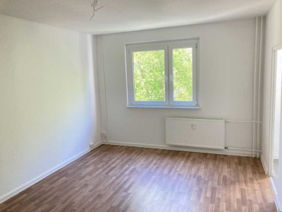 Zwei Zimmer in Neu-Olvenstedt!