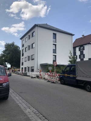 gemütliche Dachwohnung am Rande des Salamanderareals