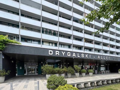 ***2-Zimmer-Wohnung mit Balkon und Blick ins "Grüne" in München-Solln -vermietet-***